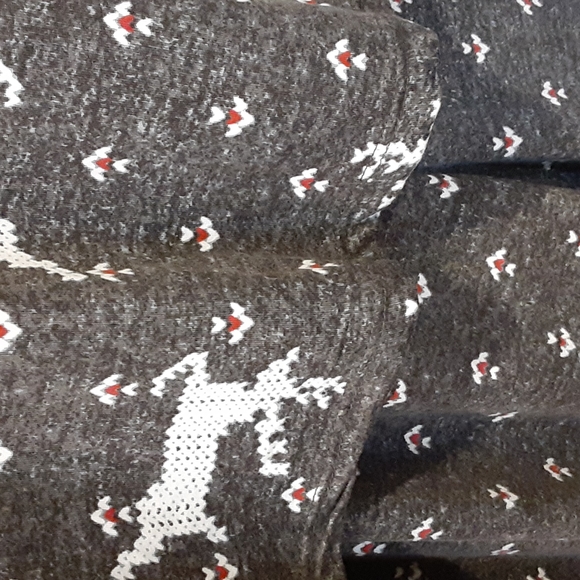 Sz (16/18) Super Soft Reindeer Gray Red White Pajama Set - Picture 3 of 12